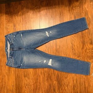 Old Navy Women's Blue Distressed Skinny Jeans